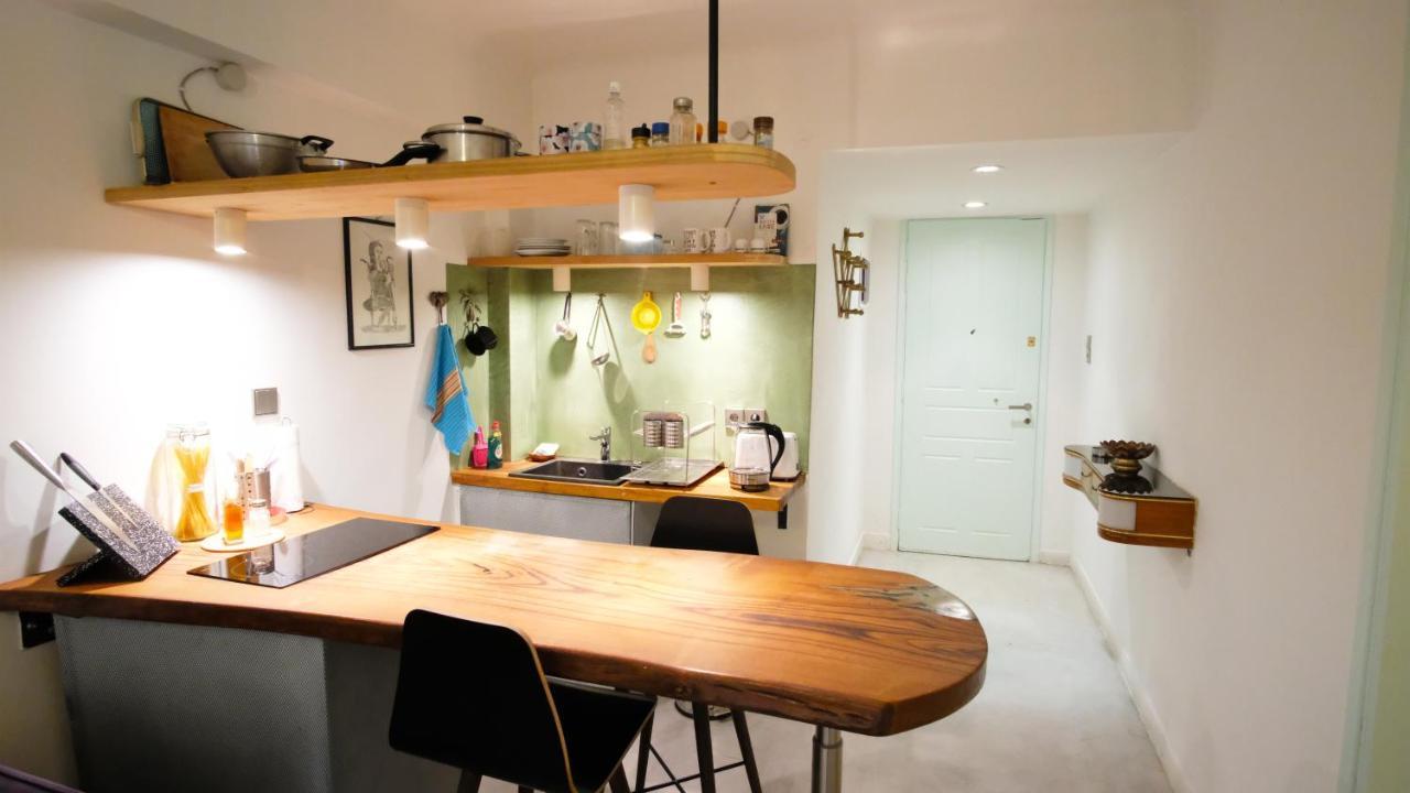 Calm And Cozy Flat With Romantic Garden Athens Ngoại thất bức ảnh